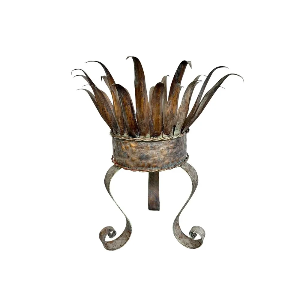 Vintage Palm Beach Hammered Copper/Iron Pineapple Leaf Crown Planter Urn Stand